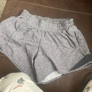 lululemon hotty hots